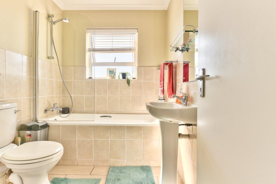 3 Bedroom Property for Sale in Century City Western Cape